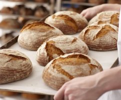 Биологи установили, какой вид хлеба самый вредный для здоровья